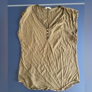 Hardly word, womens dark green top. One size Michael stars